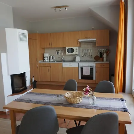 Maisonettenwohnung Mit Wendeltreppe Zu Den Schlafzimmern Mit Seeblick Rheinsberg